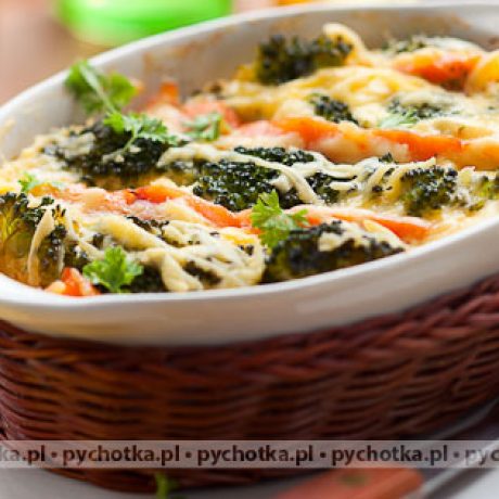 Brokuły i kalafior zapiekane z sosem śmietanowym